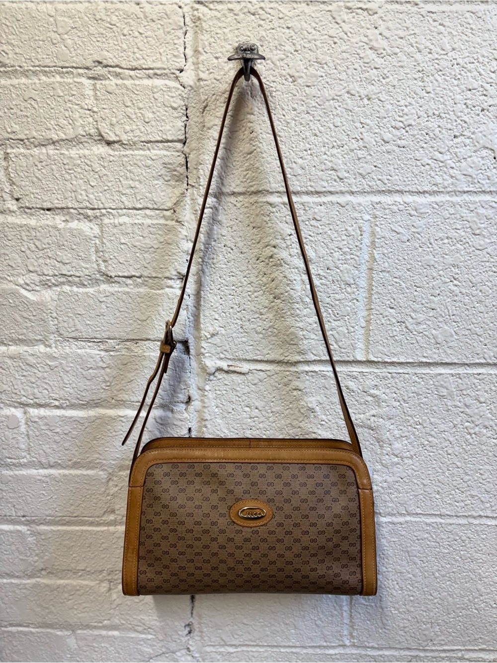 Vintage Gucci Micro GG Monogram Leather Shoulder Bag